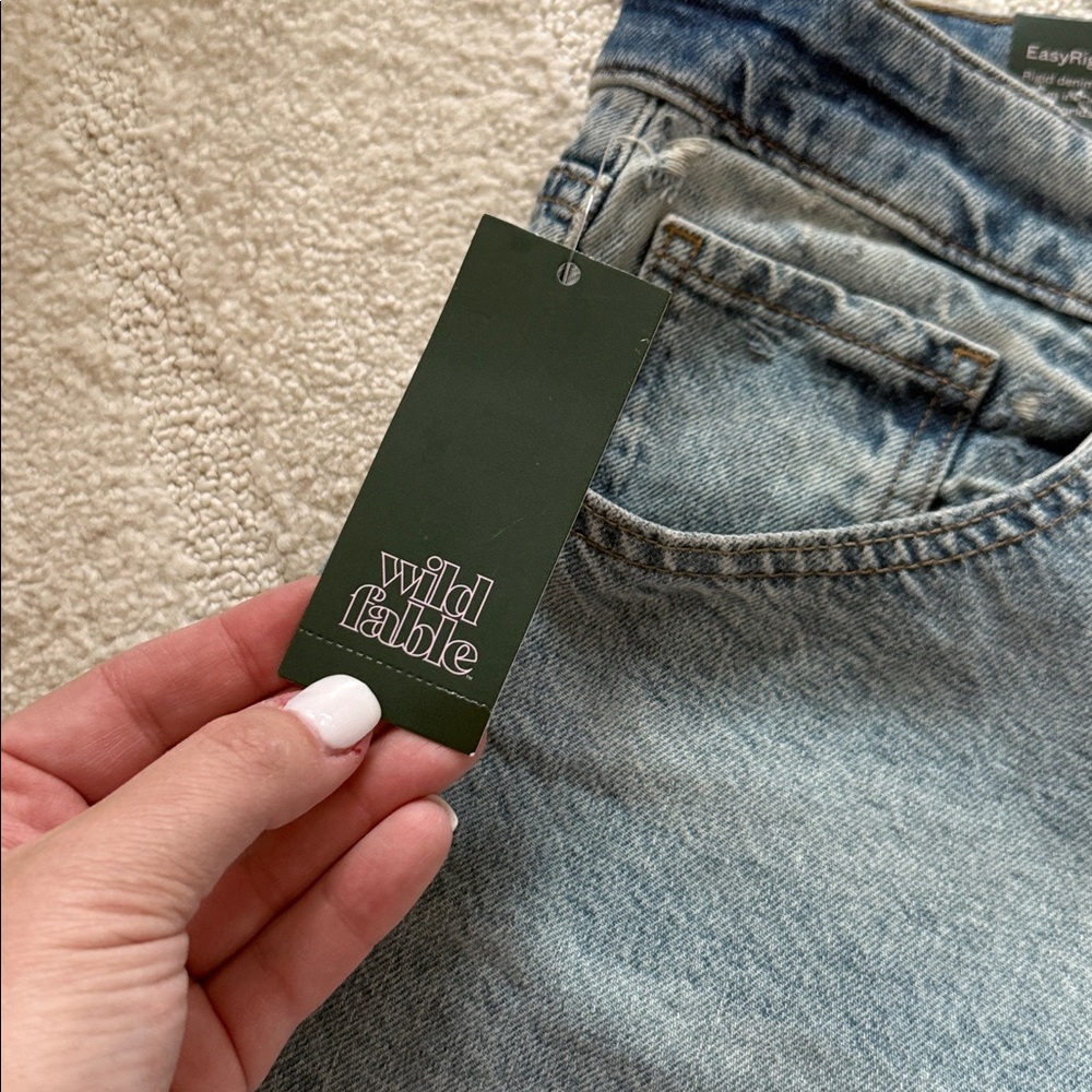 NEW- Wild Fable Easy Rigid Mid Rise Denim Shorts - Picture 5 of 10